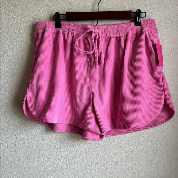 NWT Buddy Love Pierce Strawberry Field Corduroy Look Drawstring Shorts - Picture 5 of 6